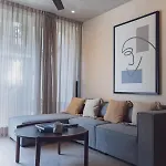 2 Bed Bath For 5 A 102 3*