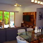 Puerta Zama - Luxury Apartahotel *