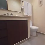 2 Bed Bath For 5 A 102 3*