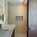 Hotel Stylish For 4 Rooftop & Pool Access Tulum
