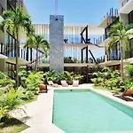 306 Amena 1br Penthouse W/ Gym & Private Pool/rooftop Apartamento