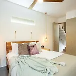 Skyline 2 New 2Br/2Bath Apt Private Pool/Rooftop