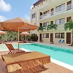 Zaazil, Jungle View & Great Pool 100Mb Fiber Wifi!