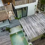 Xuncari En El Corazon De La Selva * Tulum