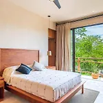 Apartamento @villa.akbal- 2bd Rooftop W/ Open Dinning *