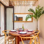 @villa.akbal- 2bd Rooftop W/ Open Dinning Apartamento