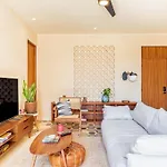@villa.akbal- 2bd Rooftop W/ Open Dinning *