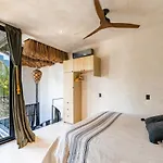 Esmeralda Boutique & Residences 4*