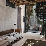 Esmeralda Boutique & Residences Hotel 4*