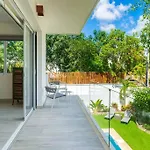 Luxury Private 3Bed Villa, Garden, Pool,Security