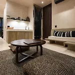 Esmeralda Boutique & Residences Hotel