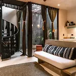 Esmeralda Boutique & Residences Hotel