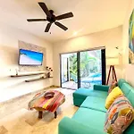 Crlstalida Swim Up & Free Bikes By Casa Paraiso Tulum