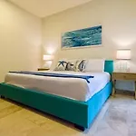Crlstalida Swim Up & Free Bikes By Casa Paraiso Apartment