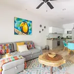 Crlstalida Swim Up & Free Bikes By Casa Paraiso