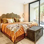 Luxurious Apartment In Luum Zama With Private Backyard & Pool, Restaurant, Spa & Patio For Yoga
