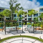 Cozy Apartments At Central Park Lagunas