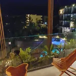 Jungle Luxury Studio, Gym And Beach Mistiq Garden