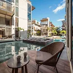 Incredible 1br Swim Up With Private Cenote And Big Gym Apartment