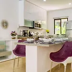 Stylish 2b With Direct Pool Access In Aldea Zama *