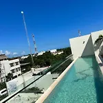 Hotel Moonshine & Tulum