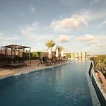 Noah Luxury Loft In Downtown