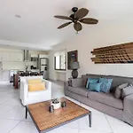Cozy 2Br Condo In Tulum With Pool Near The Beach