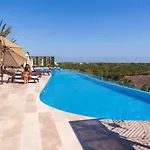 Luxurious In Menesse Pool Gym Cinema By Yeah Apartamento *