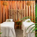 Hotel Atman Residences 5*
