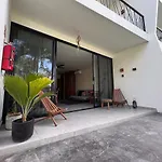 Condo Jungle Apartment & Private Patio