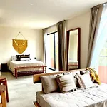Coral Loft, 2 Pools, Parking, Gym, Pet Park *