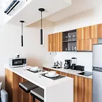 Apartamento E-205 *