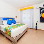 Mestizo Gallery Hotel 4*