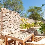 Shiny Casa Deva/ Private Pool And Roof