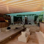 Menesse Apartamento *
