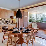 Nature-Chic Private Terrace & Pool Yoga Tower