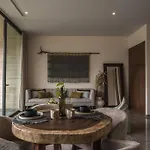 Apartamento De Lujo, Alberca, Gym, Jacuzzi En Areas Comunes Tulum