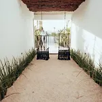 Beachfront Kiin * Tulum