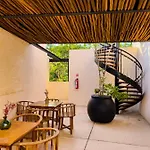 Kuukum Tulum