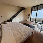 Atipika Dream Loft With Pool Apartamento