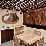 Kuukum Hotel 4*