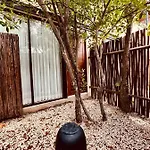 Kuukum Hotel 4*