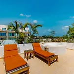 Amongst The Palms At Real Zama 302