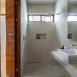 Hacienda 21 *