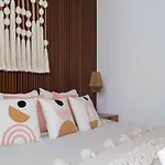 Hotel Mistiq Gardens *