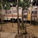Makex-Camper