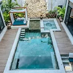 Casa Don Rey Exclusive Lodging With Topnotch Amenities, Two Pools Cabana Lounge For Large Groups