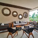 Ariel - Club Access & Gym & Pool & Coworking * Tulum
