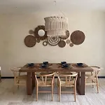 Elegant & Spacious 3 Bdrm Condo