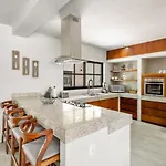 La Selva Minutes From Beach